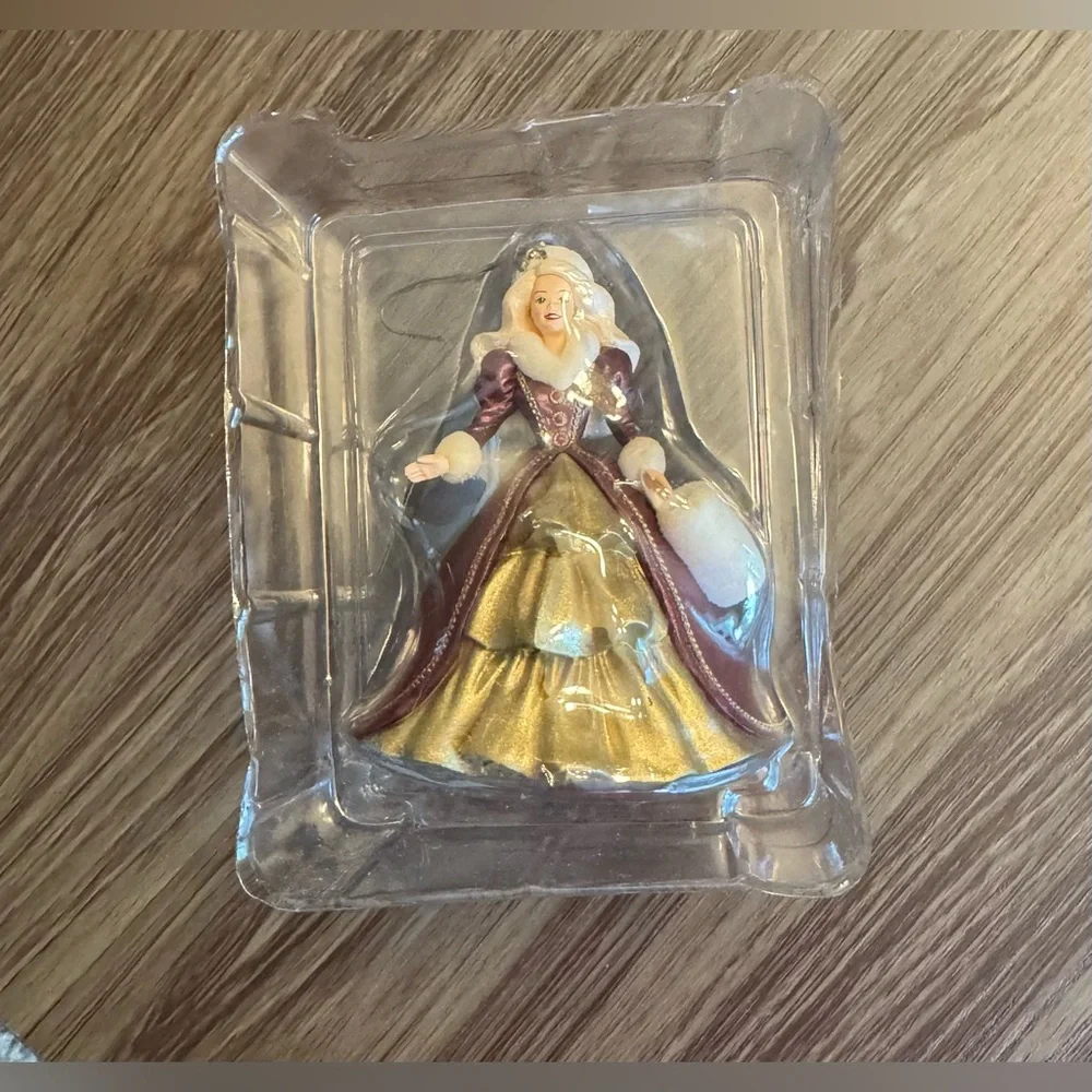 Elegant Keepsake Collector’s Edition Holiday Barbie Ornament from 1996